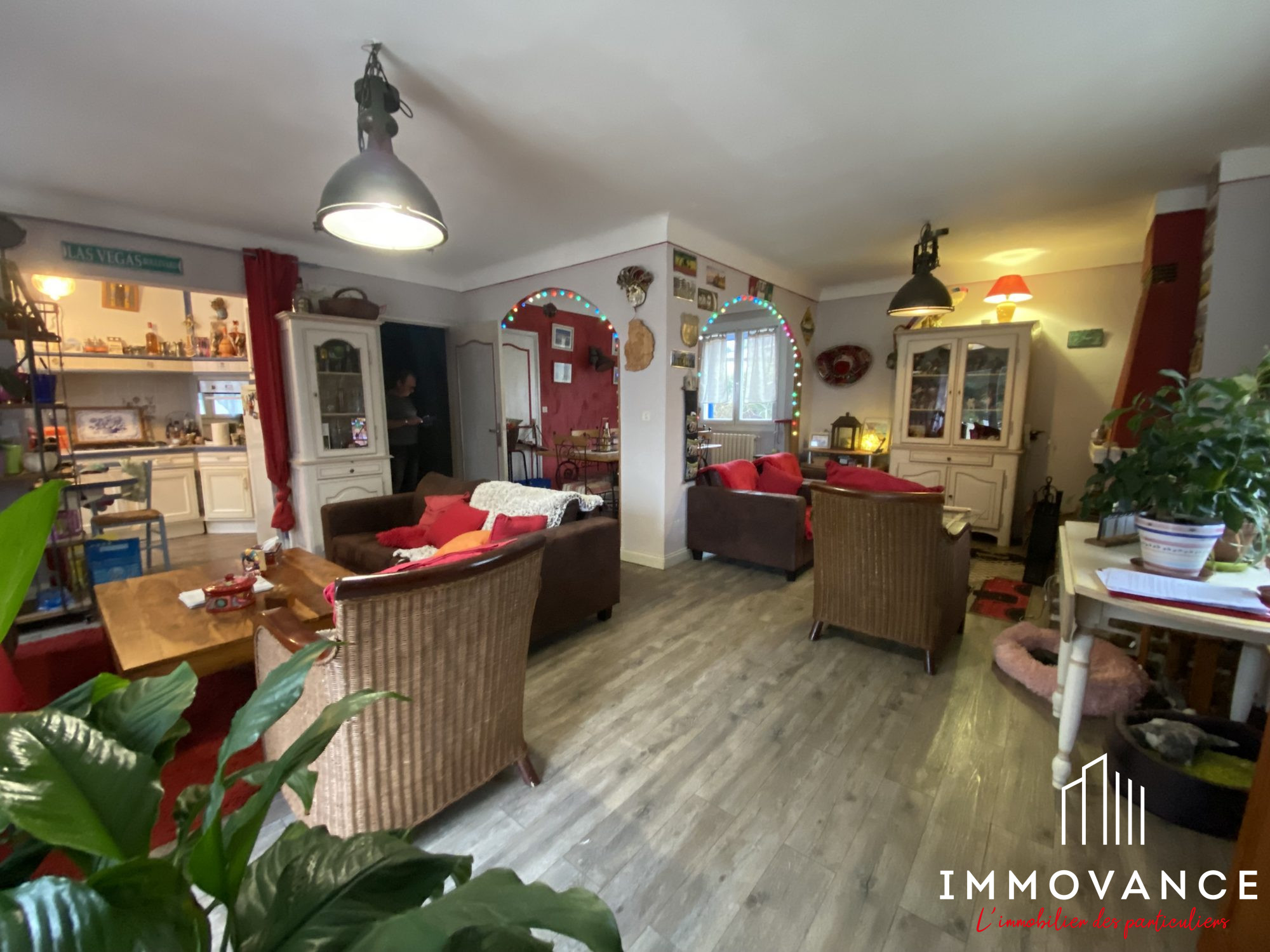 MEV - H2B Immo Maison 230 m²