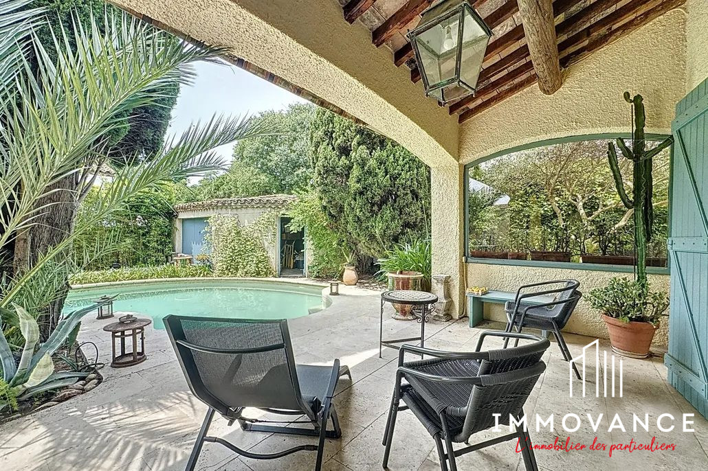MEC - H2B Immo Maison 182 m²